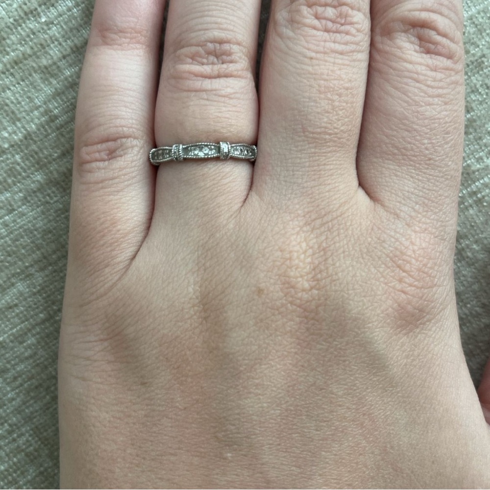14k White Gold Stackable Ring